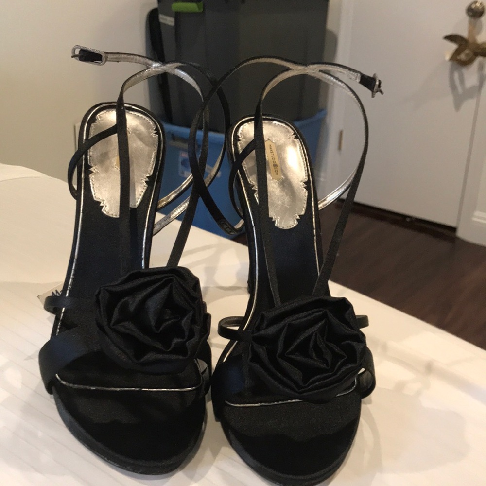 Max studio satan pumps